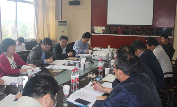 陜西省住房和城鄉(xiāng)建設廳廳長楊冠軍一行到堯柏環(huán)保調研市政污泥處置情況