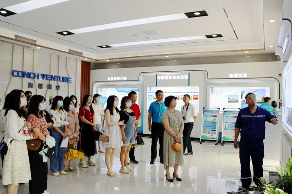 陽春市第三中學(xué)教師來公司開展環(huán)保 教育實(shí)踐活動(dòng)