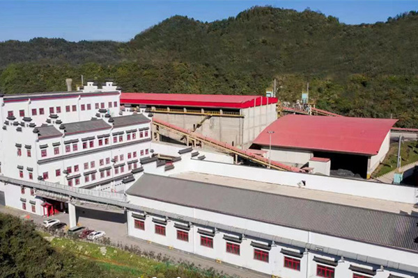 【綠色發(fā)展】坐在固廢處置車間喝咖啡！解開清鎮(zhèn)水泥窯協(xié)同處置項(xiàng)目綠色密碼