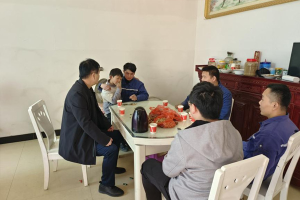 歲寒情更濃，慰問暖人心——弋陽環(huán)保春節(jié)走訪慰問困難職工