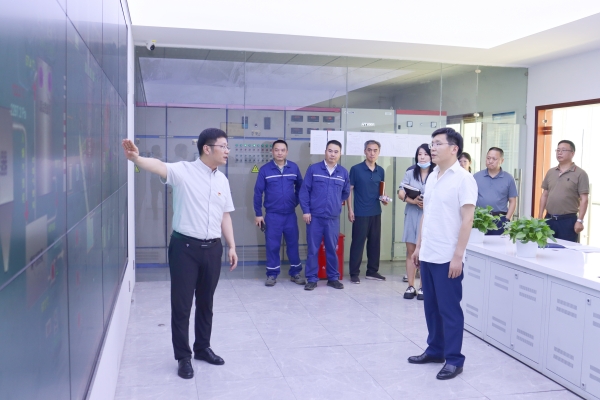 武漢市生態(tài)環(huán)境局黨組書記、局長(zhǎng)張朝輝蒞臨武漢漢氏環(huán)保考察調(diào)研